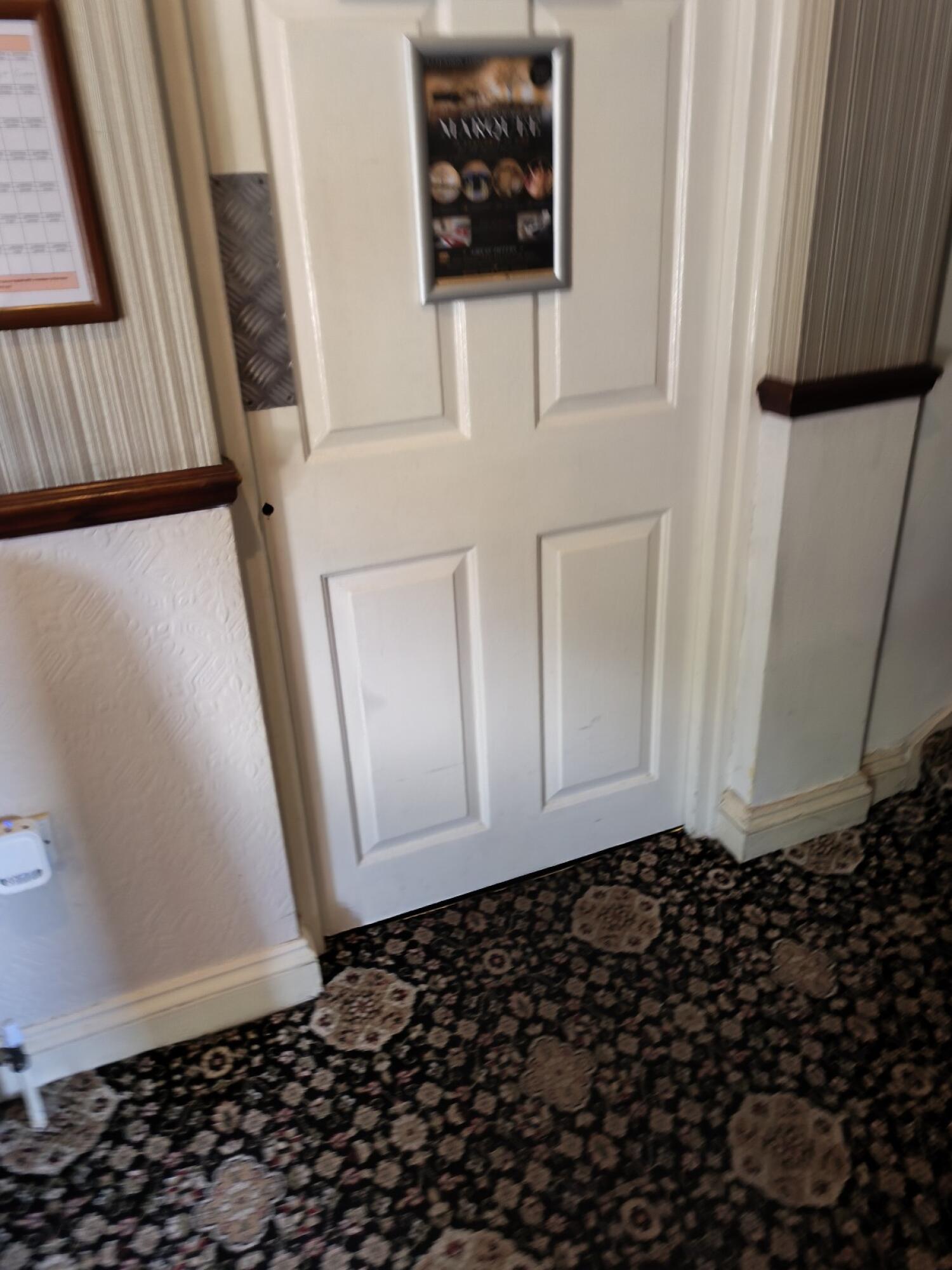 Wheelchair-accessible bathroom
