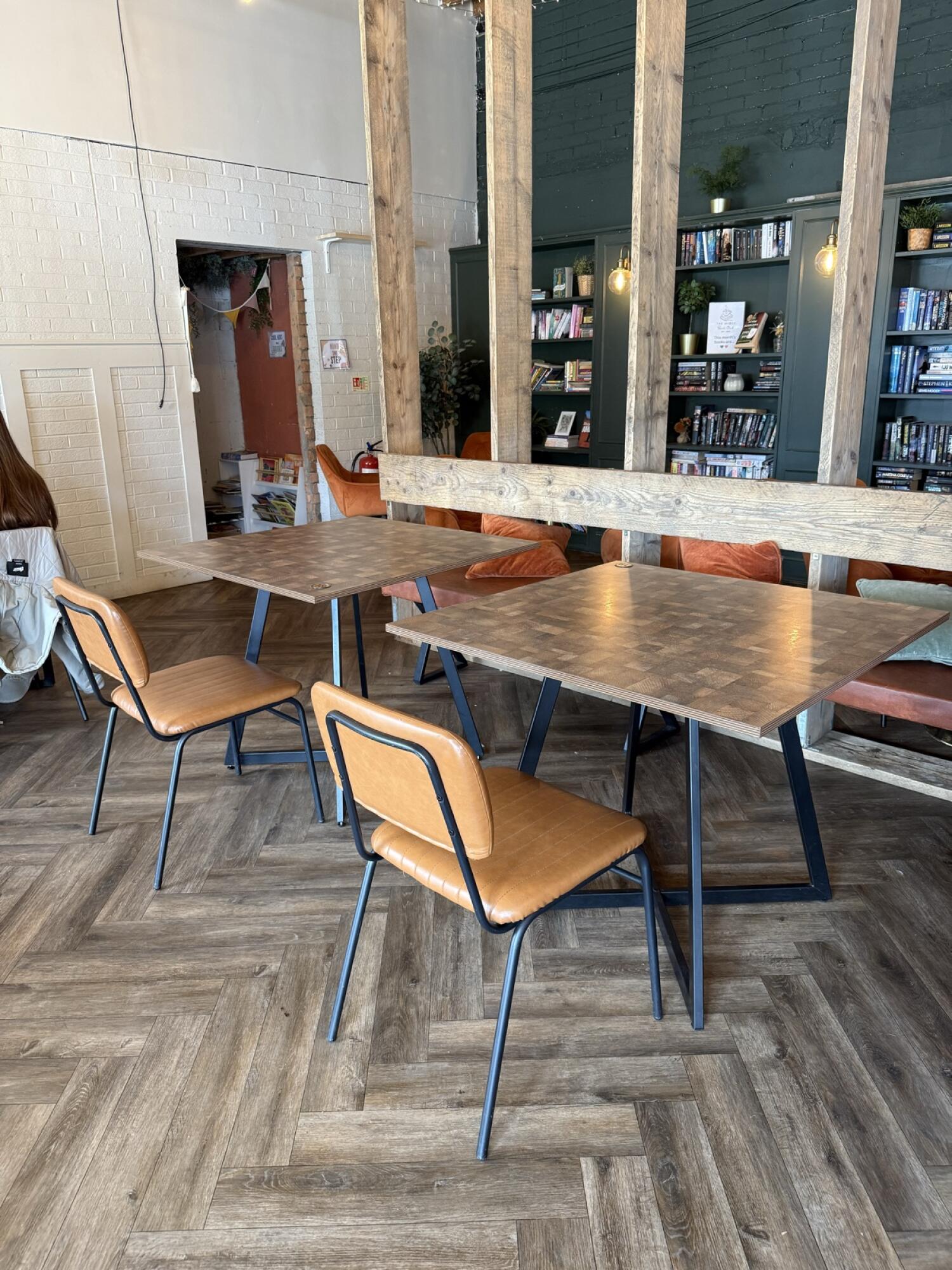 Indoor – Front space