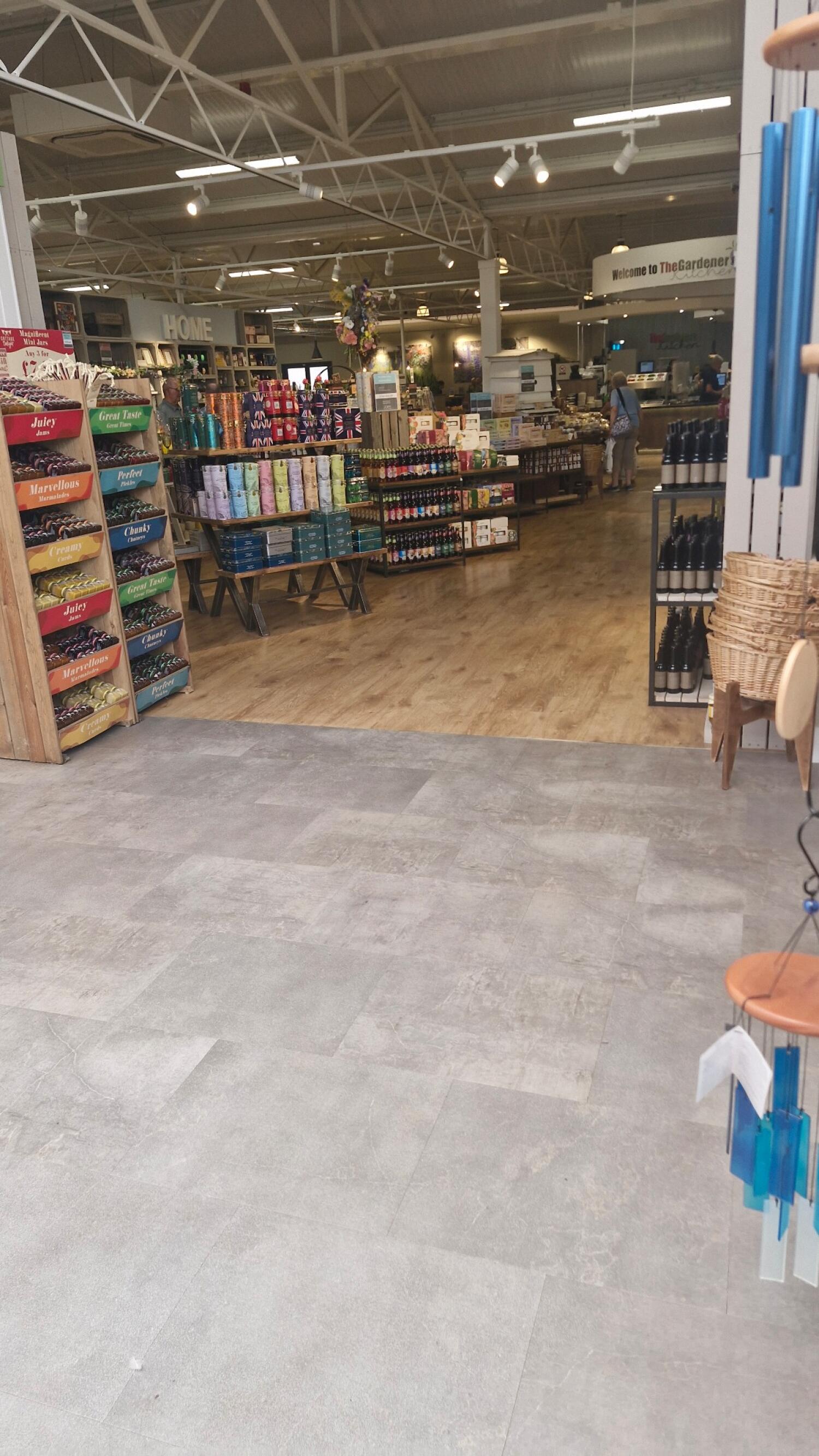 Indoor – Front space