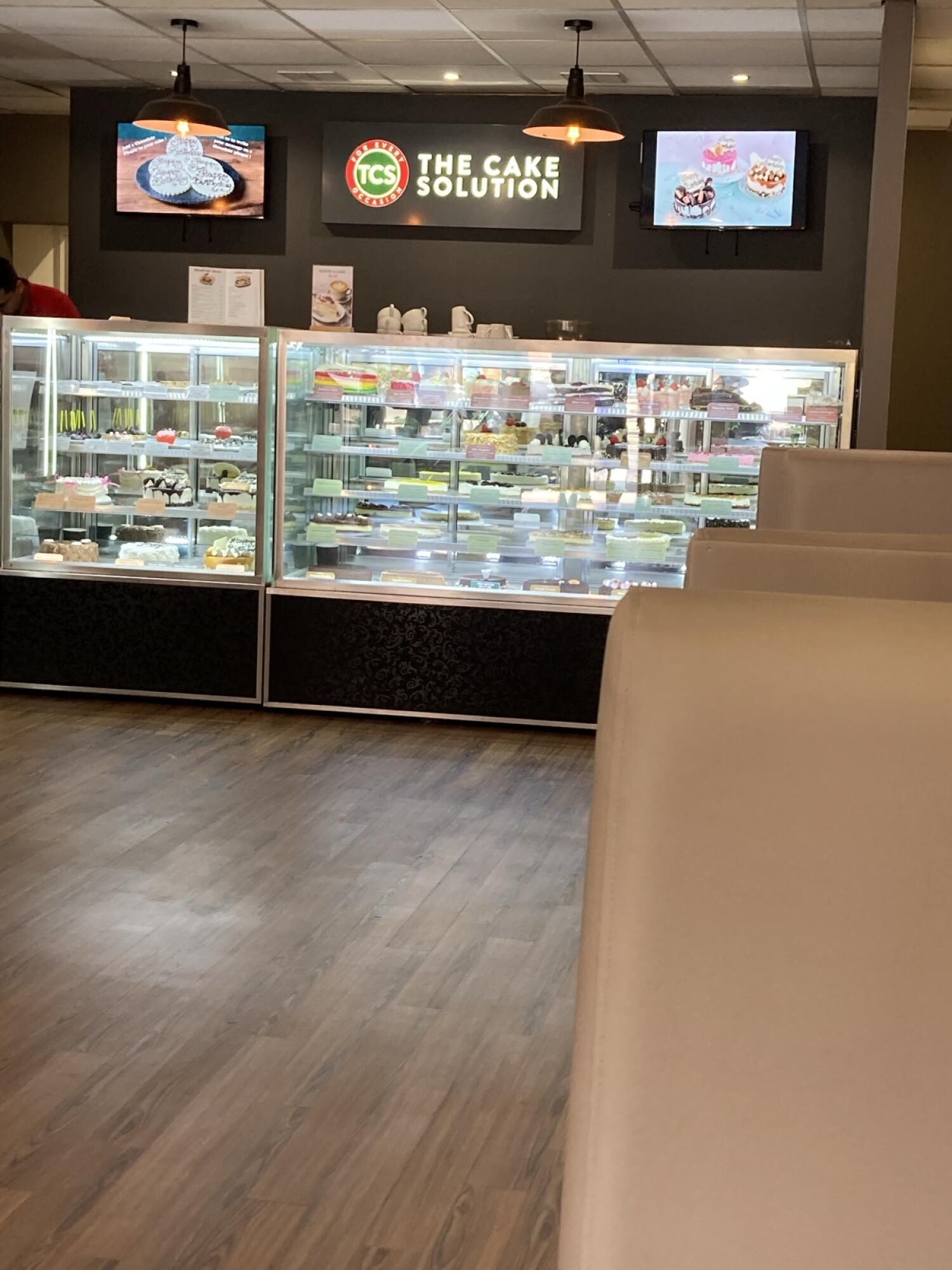 Indoor – Front space