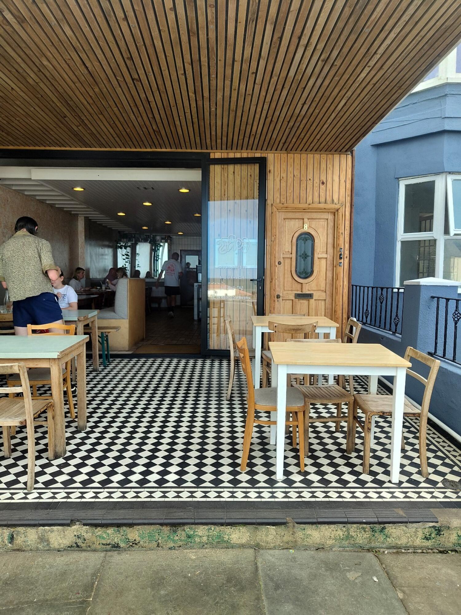 Forts Café