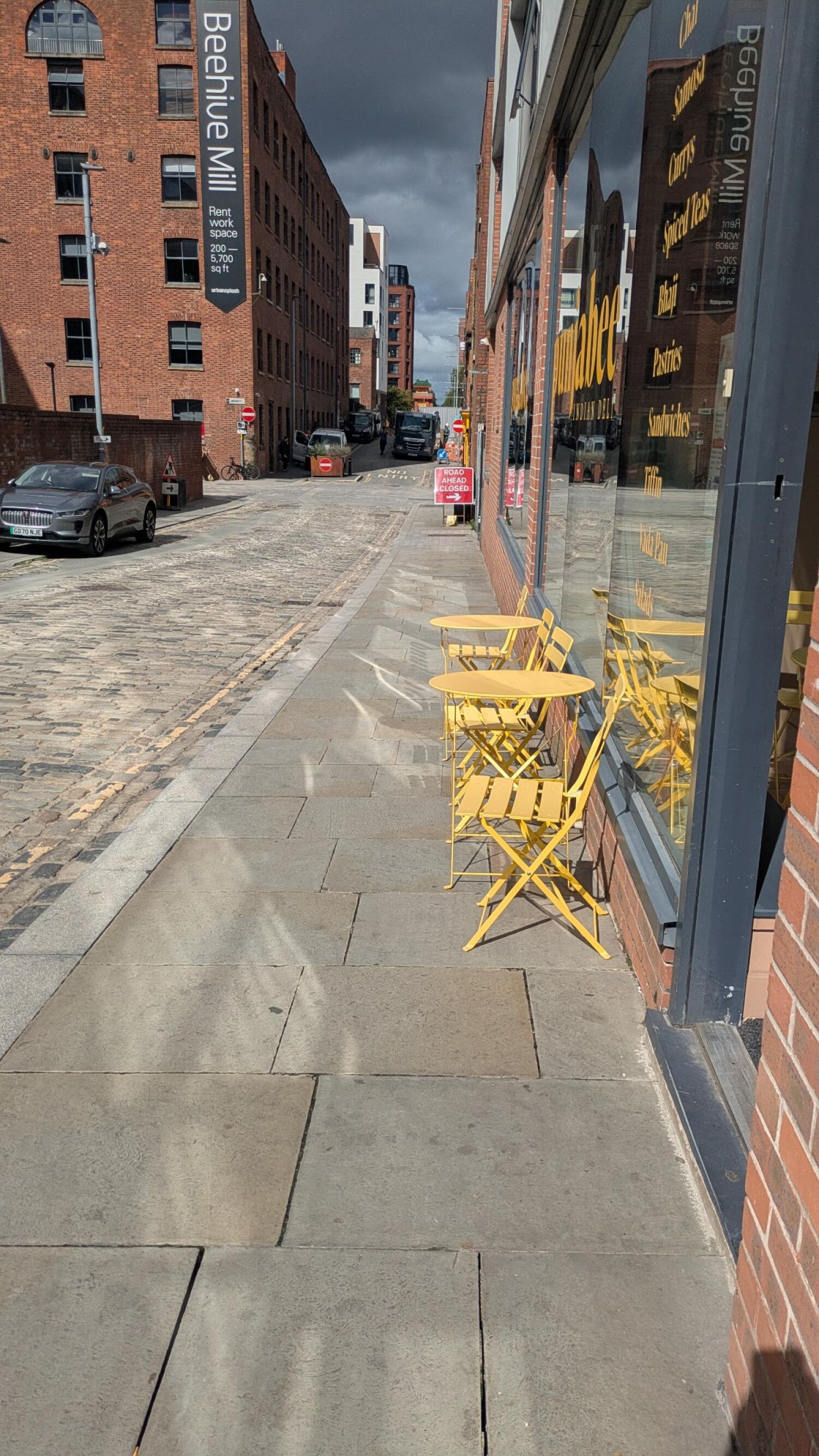 Outdoor – Front or street space
