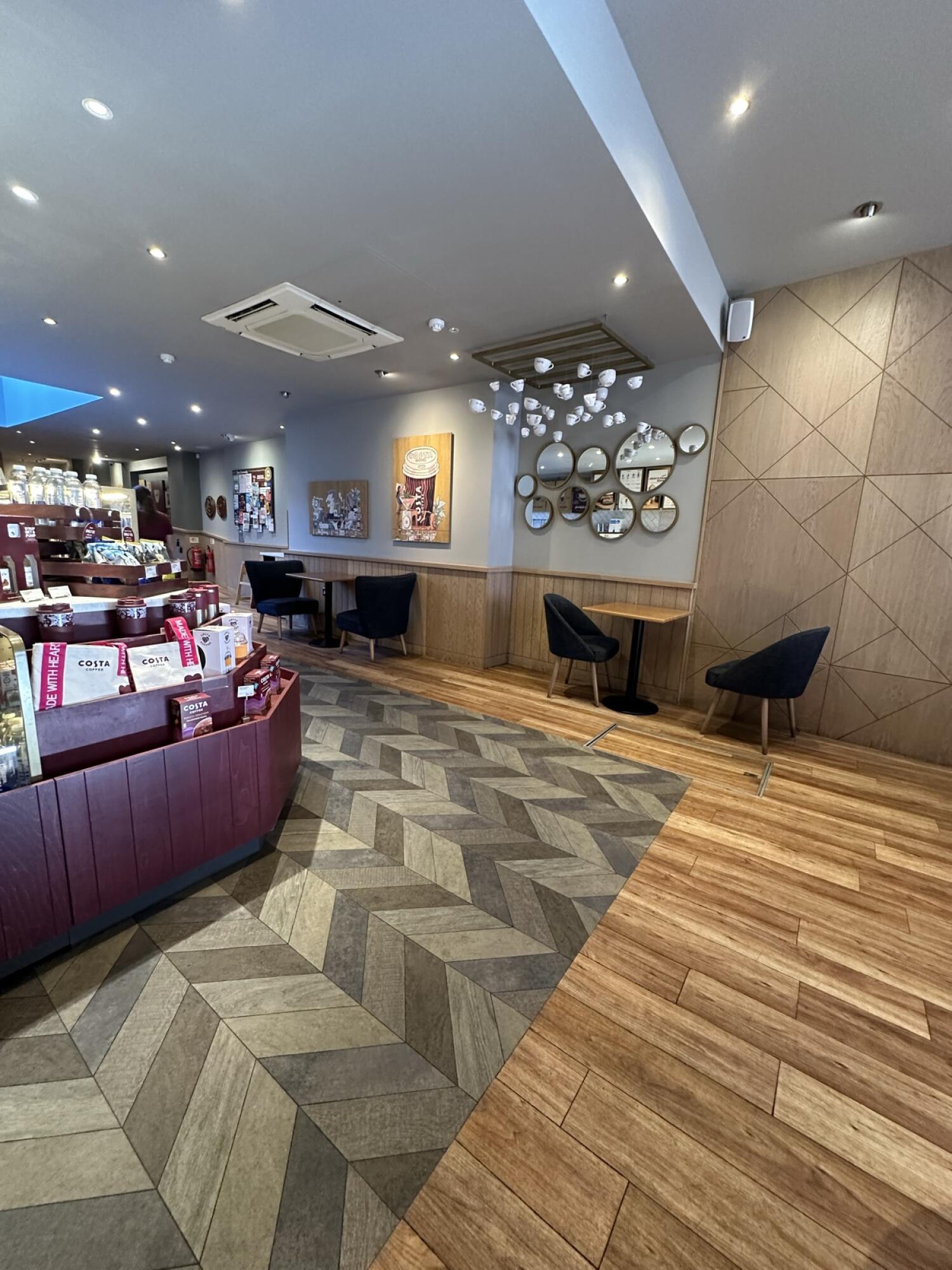 Indoor – Front space