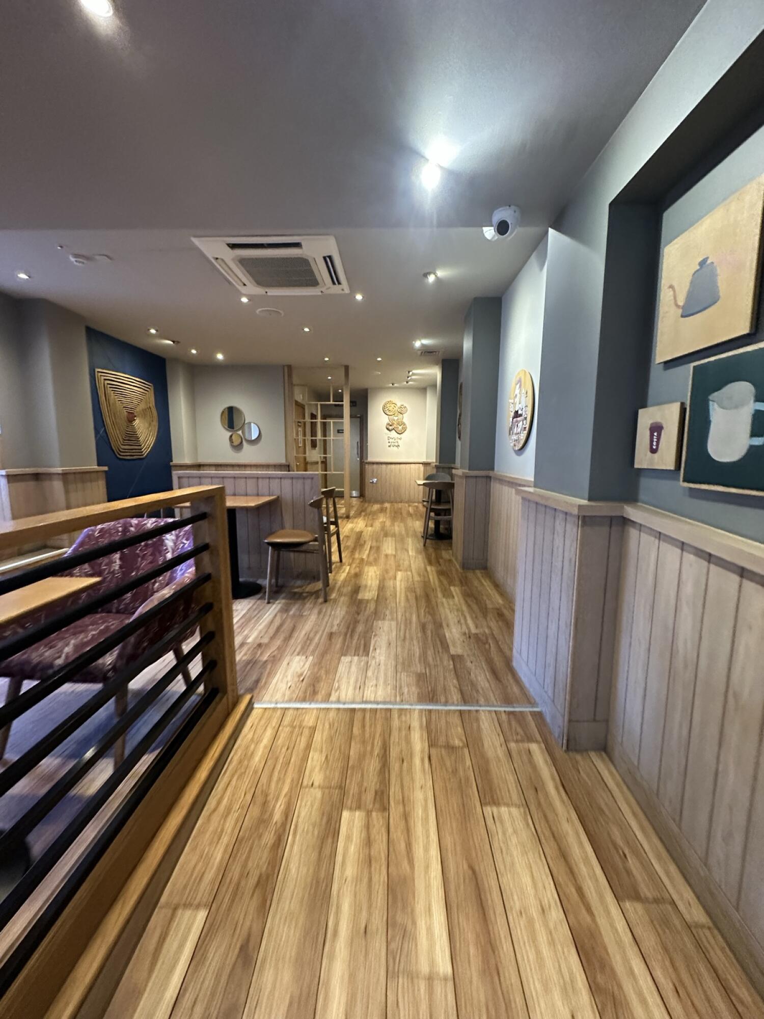 Indoor – Front space