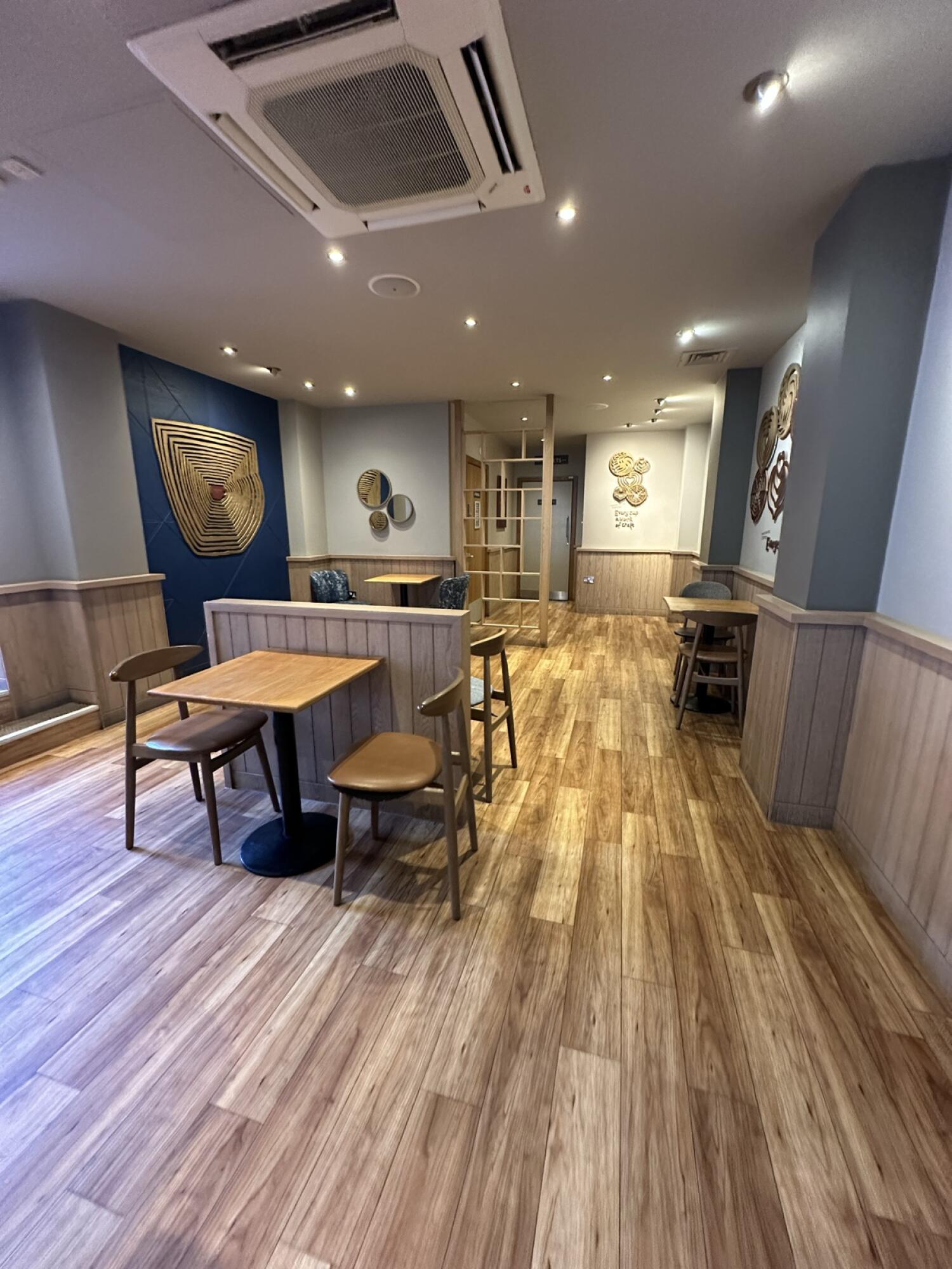 Indoor – Front space
