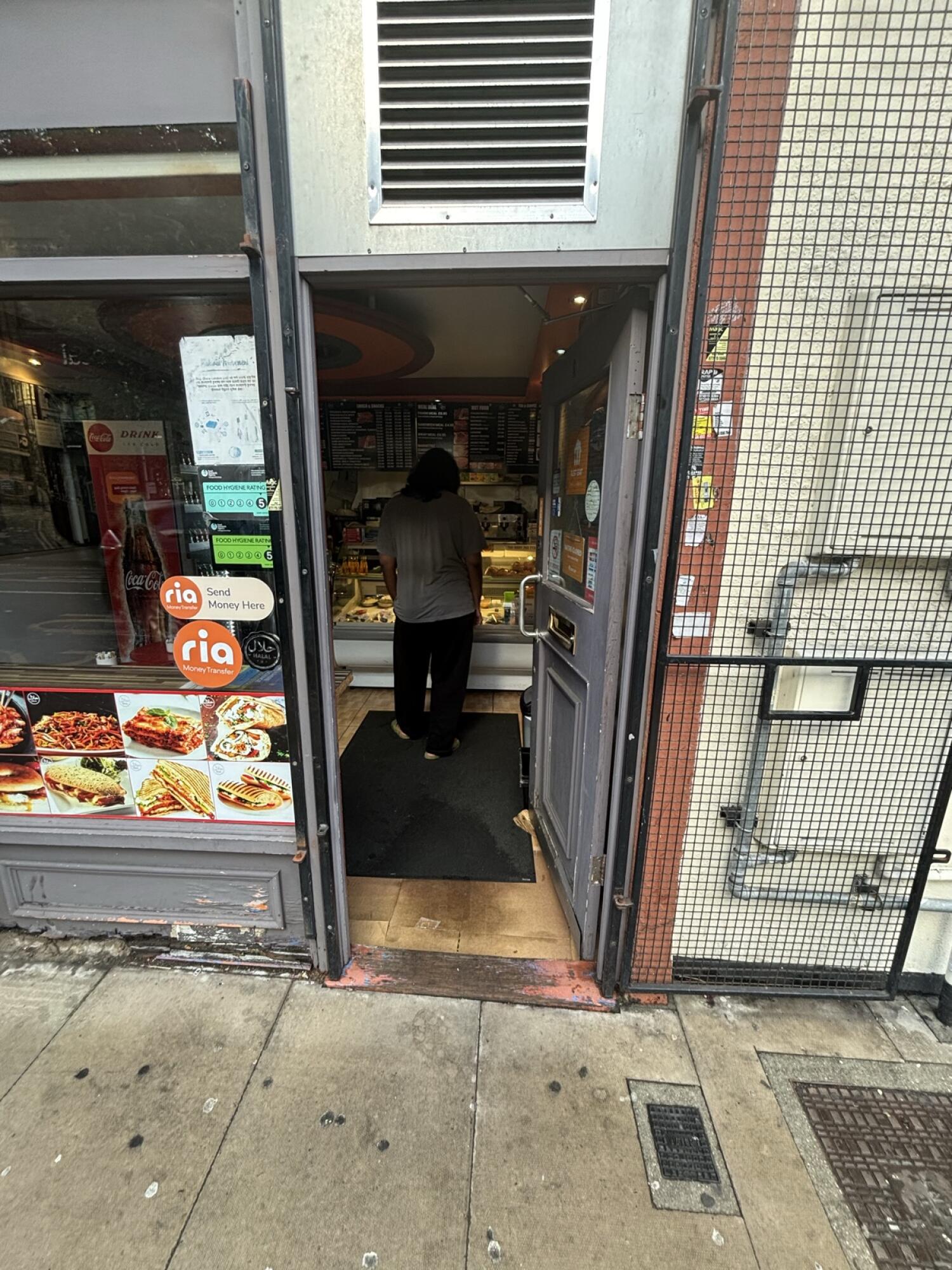 Café Fresh Stepney Green