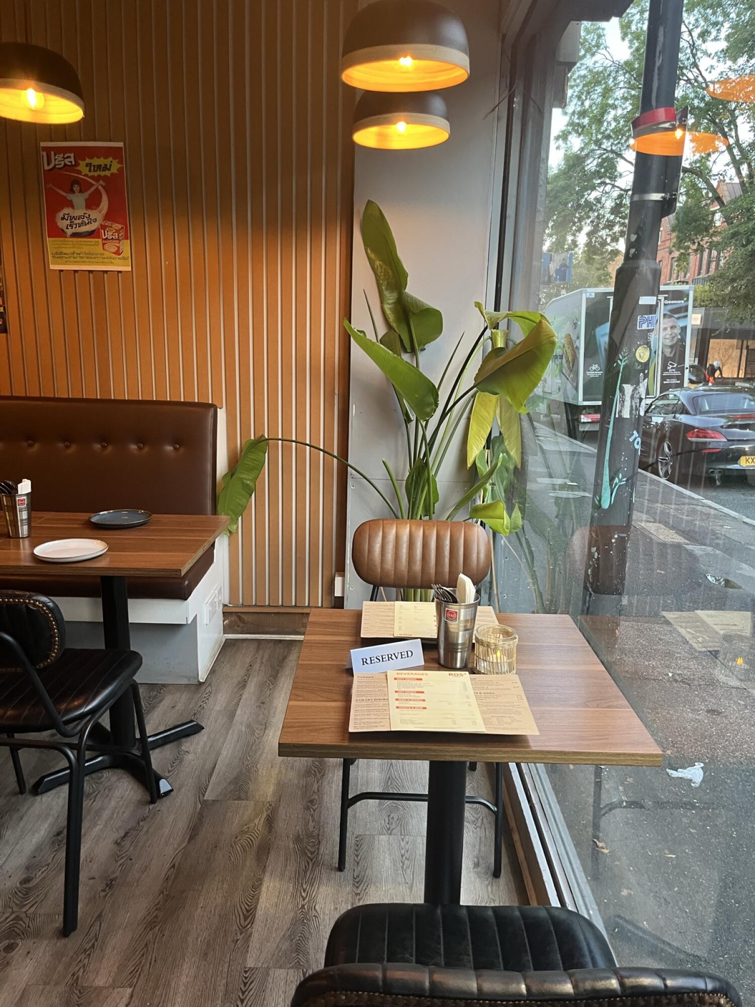 Indoor – Front space