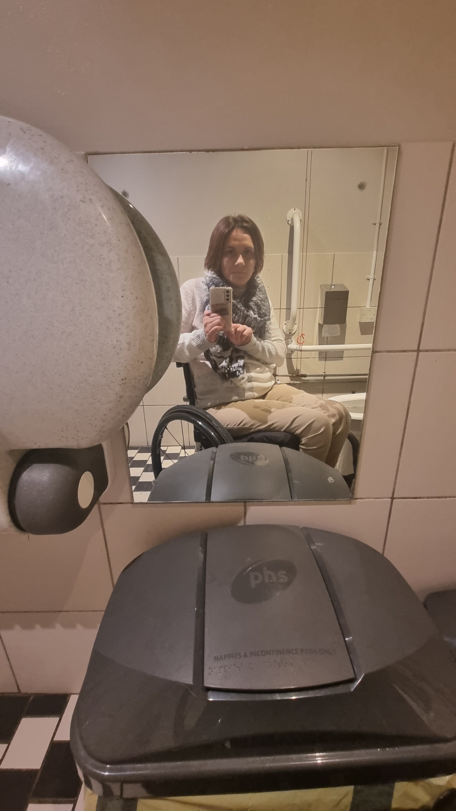 Large mirror