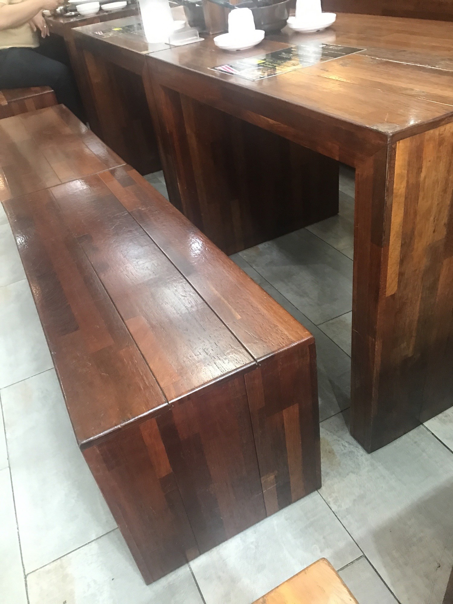 Bench seats movable
