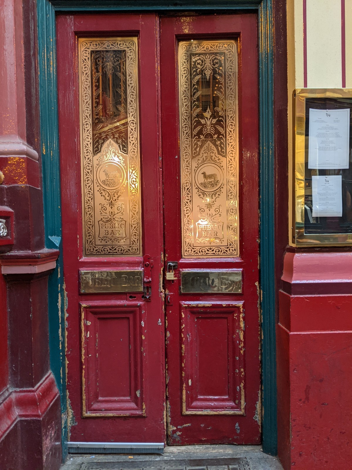Lamb Tavern