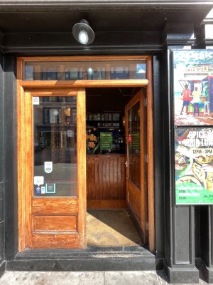 Push glass double doors in the middle.