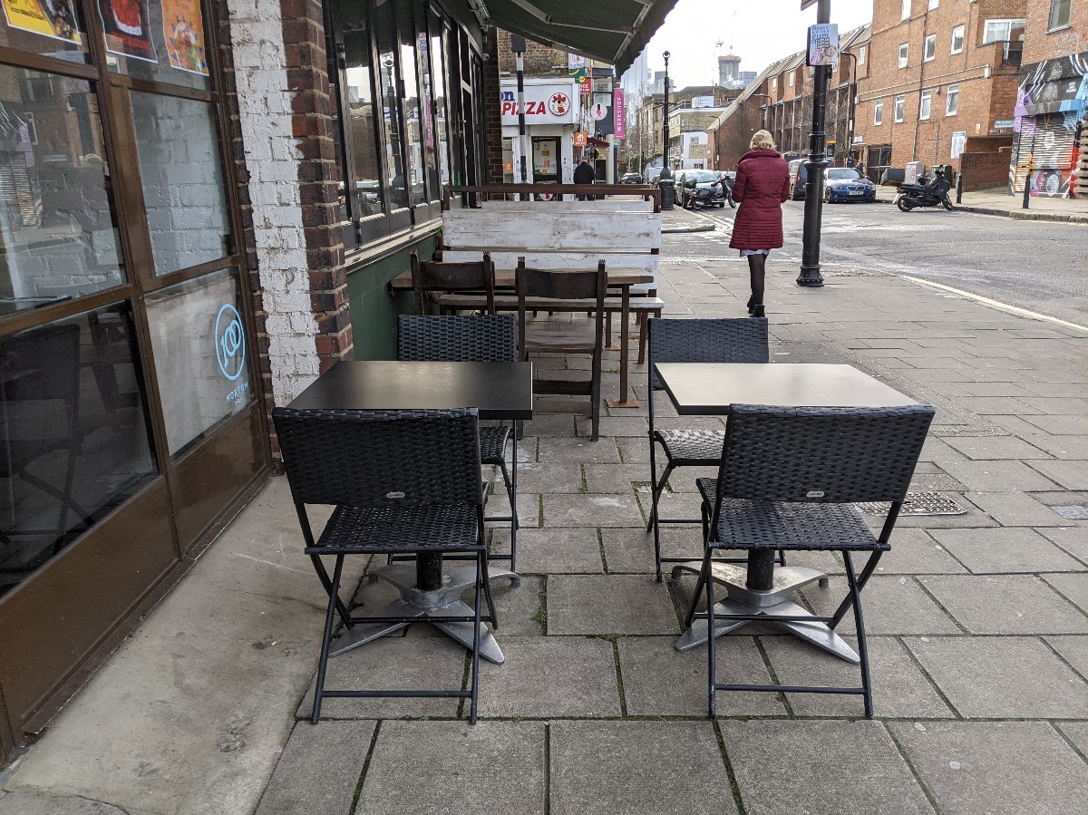 Outdoor – Front or street space