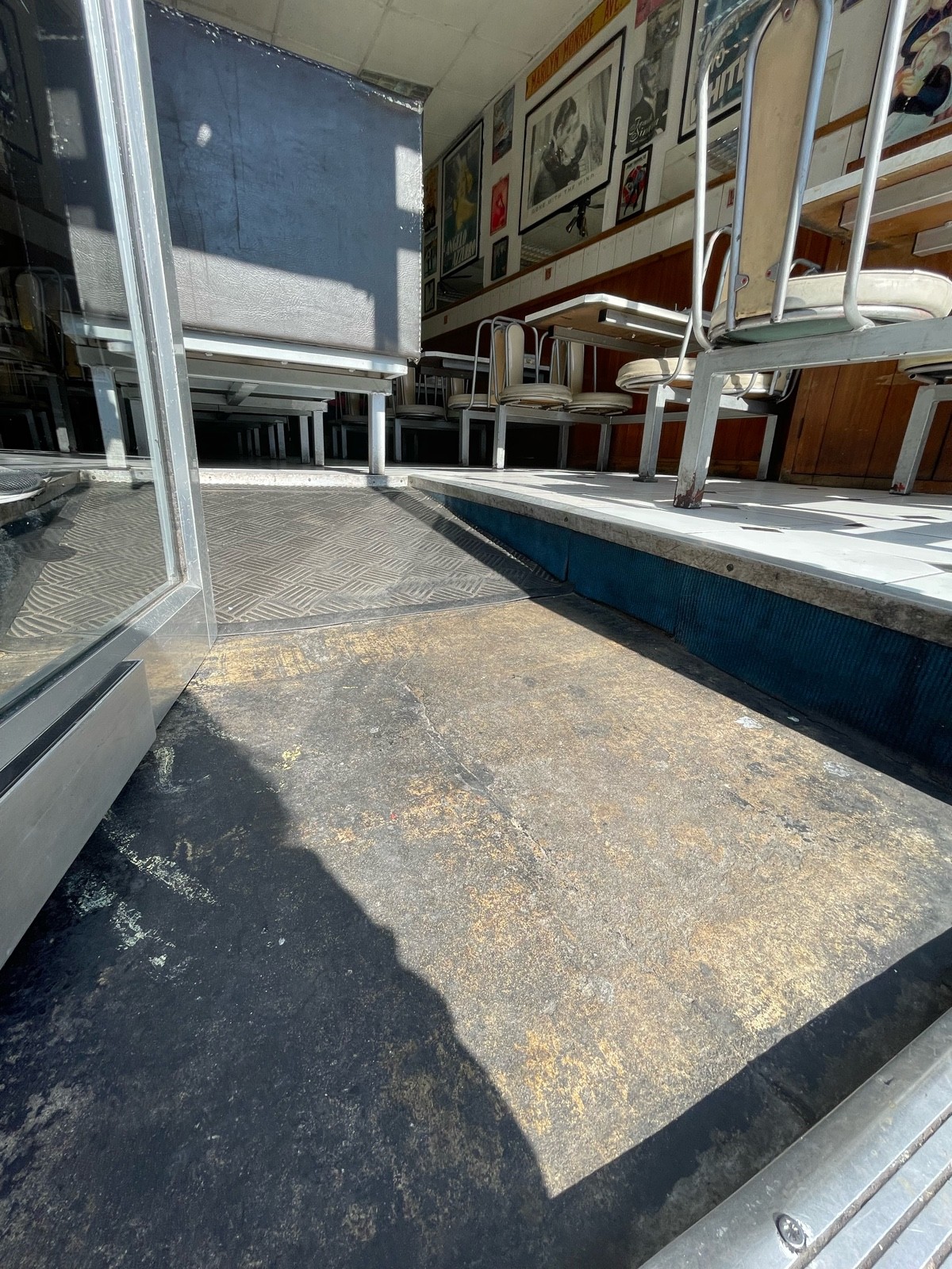 Built in ramp up following entrance.