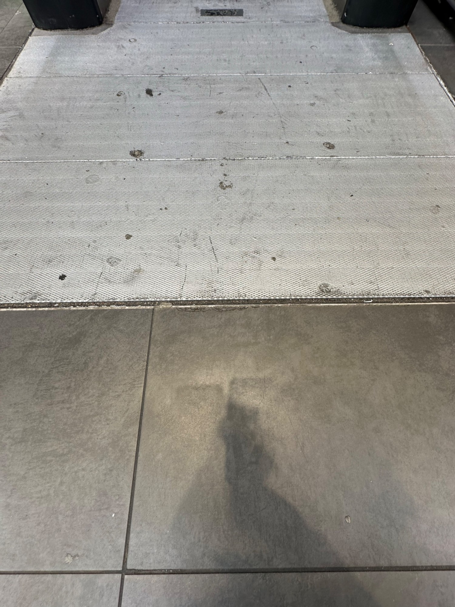 Small bump before escalator.