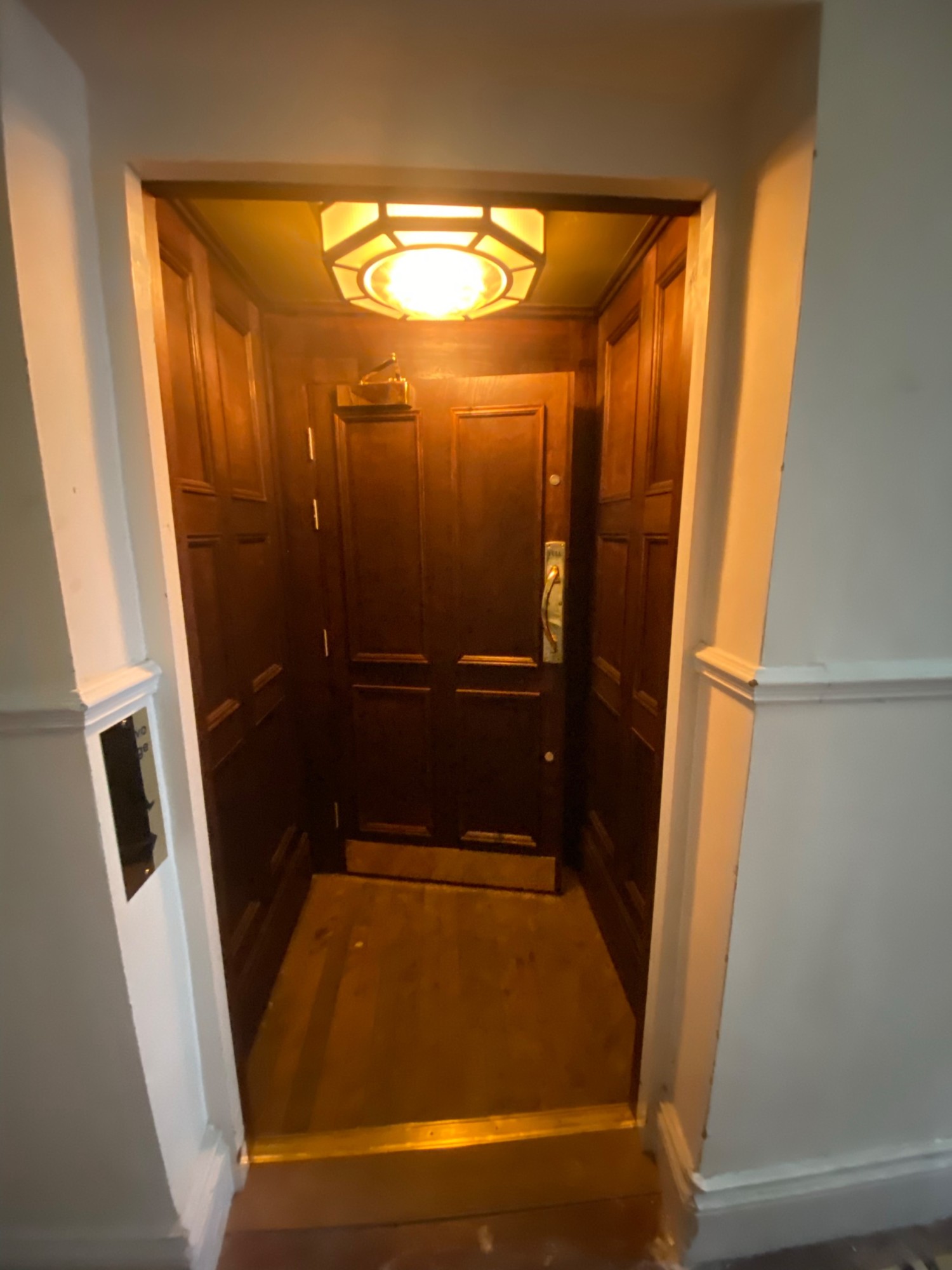 door into restaurant