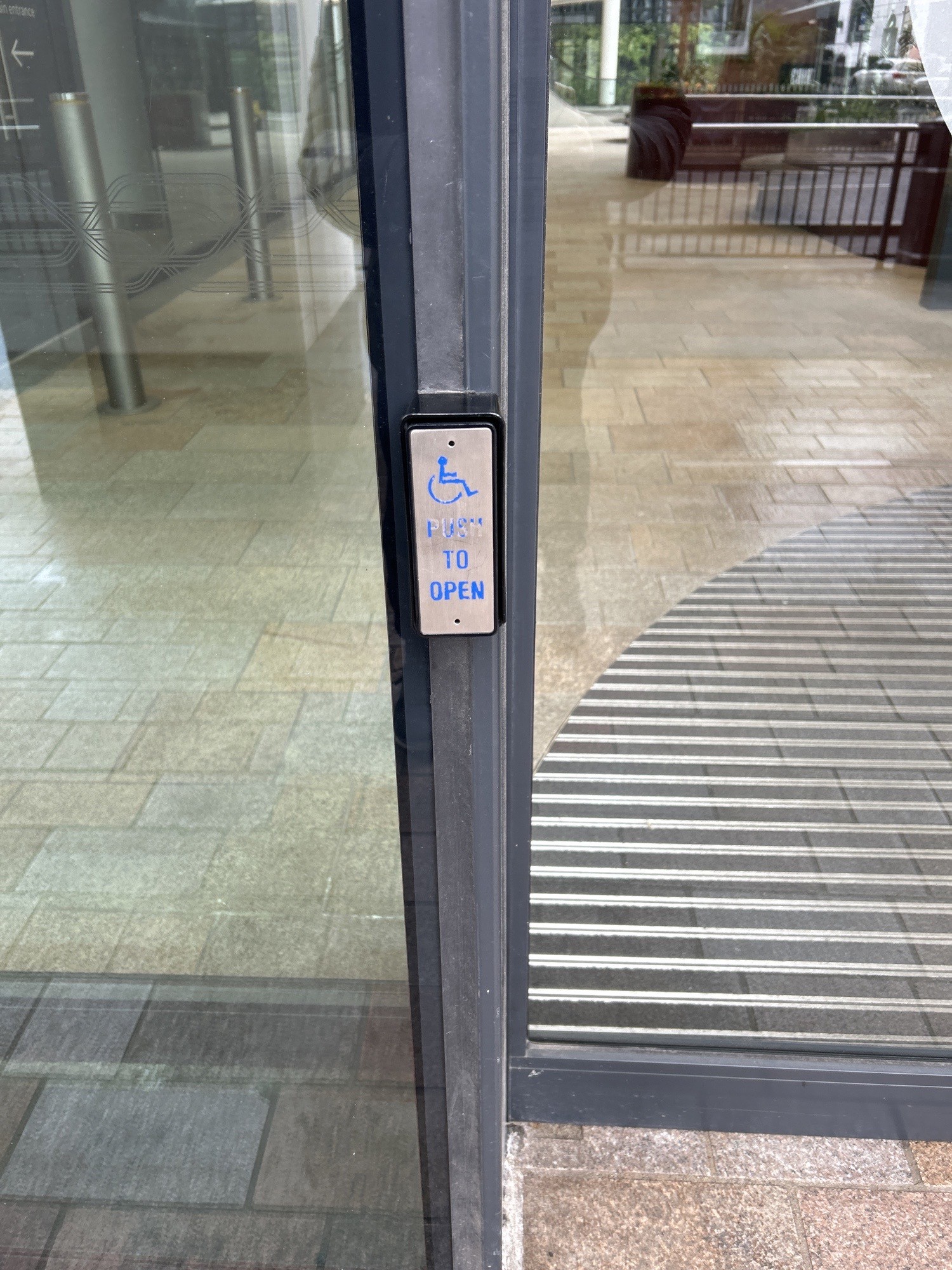 A button for wheelchair users