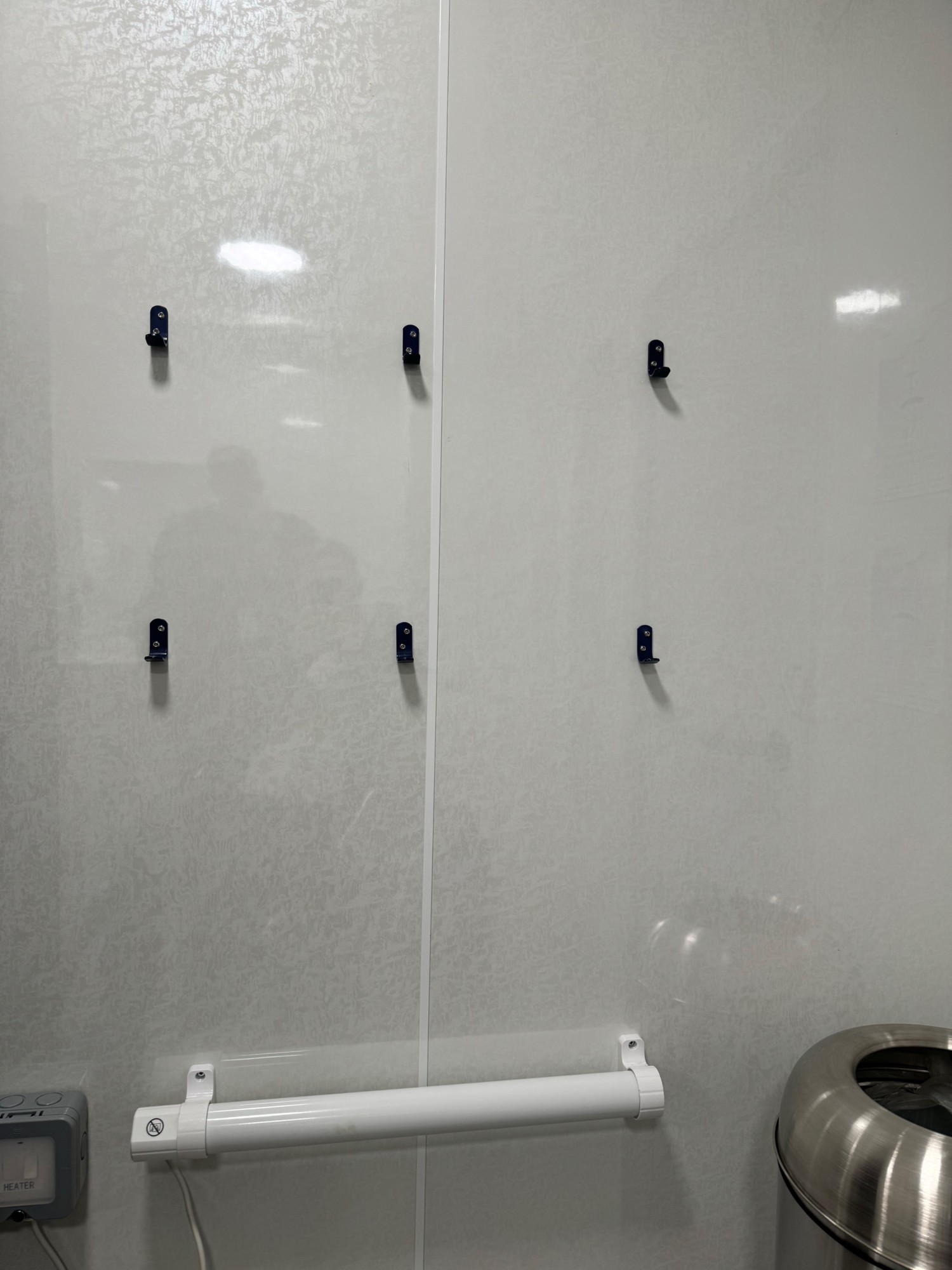 Seat hight hooks and standing height hooks