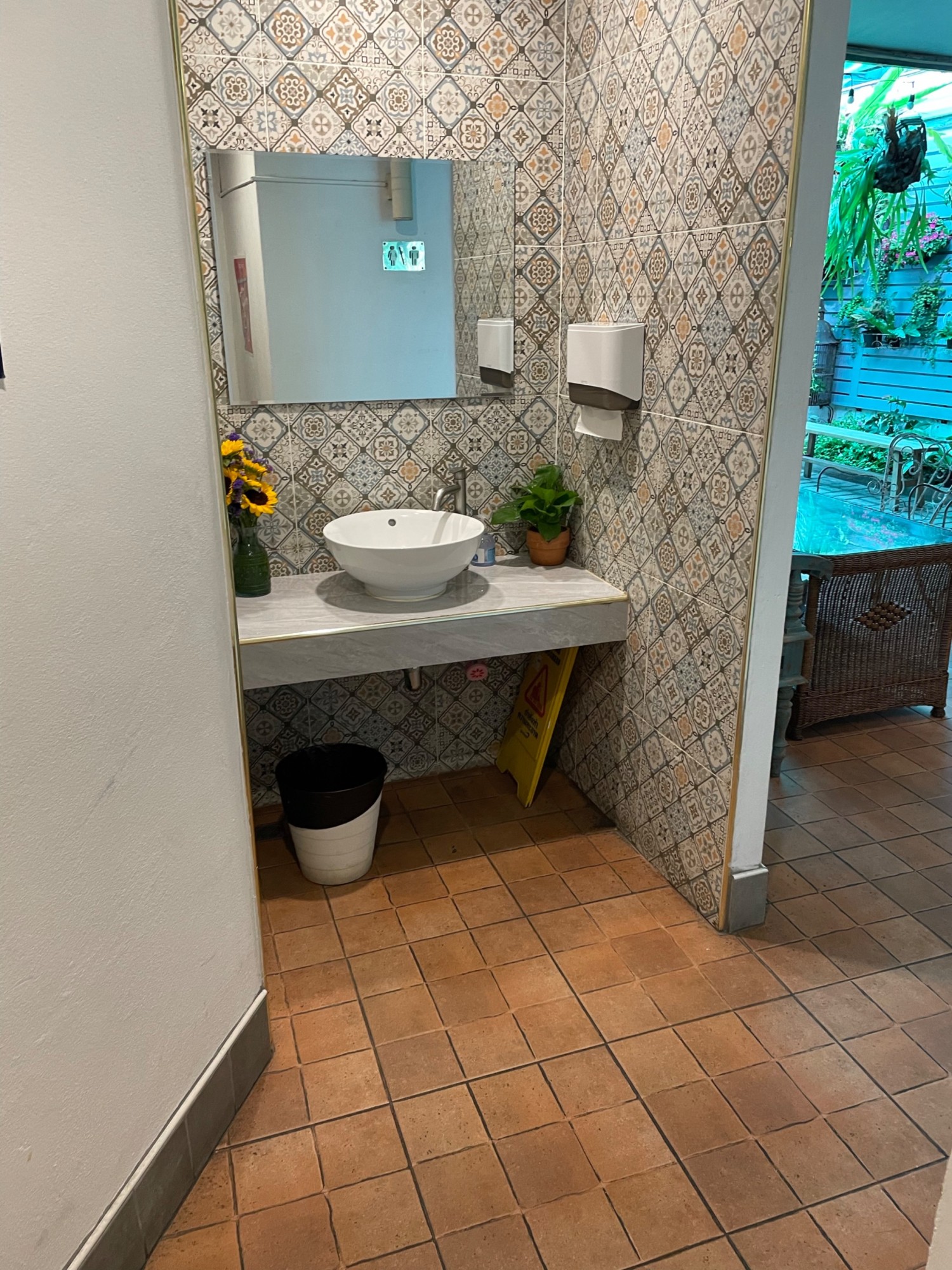 Another hand basin area
